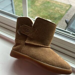 7C Ugg boots